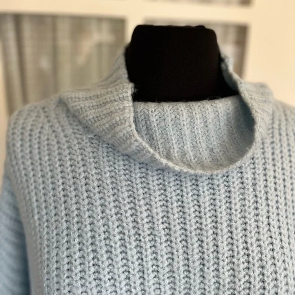 Anthro Thick Cozy Sweater - Picture 9 of 12